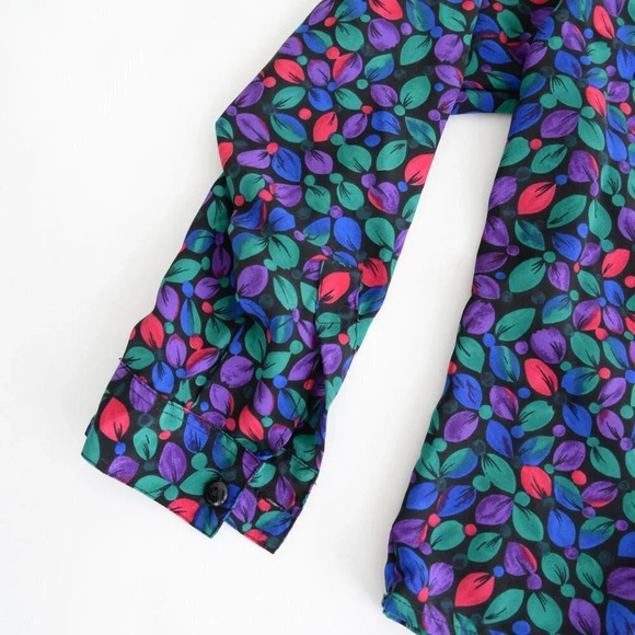 Vintage Black Green Blue Red Floral Button Up Long Sleeve Blouse - Picture 10 of 15